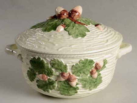 Oak Leaf White and Green Tureen &  Lid