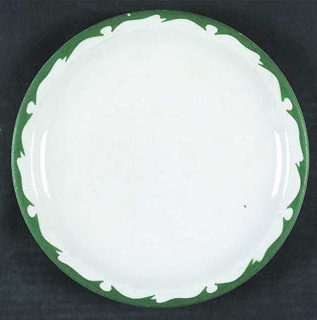 BUF84 by Buffalo Pottery