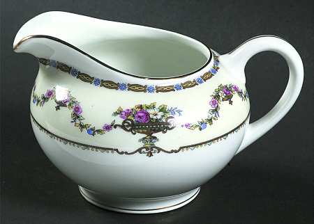 2333 by Bohemia Ceramic Works