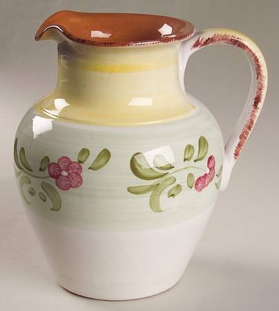Mara 56 Oz Pitcher