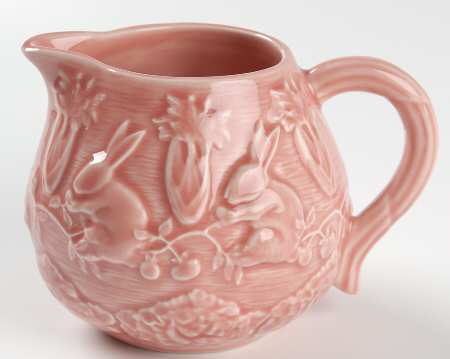Rabbit Pink Creamer