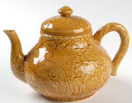Vine Gold Teapot & Lid