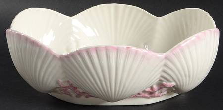 New Shell Pink (No Trim) Centerpiece