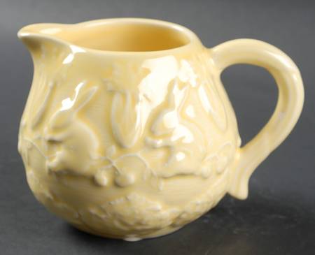 Rabbit Yellow Creamer