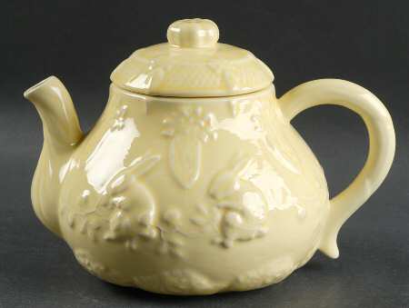 Rabbit Yellow Teapot & Lid