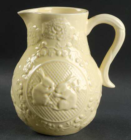 Rabbit Yellow 48 Oz Pitcher