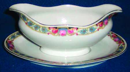 BOH192 Gravy Boat & Underplate