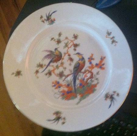 BOH209 (Black Trim) Dinner Plate