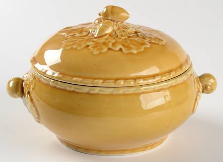 Oak Leaf Gold Individual Casserole & Lid