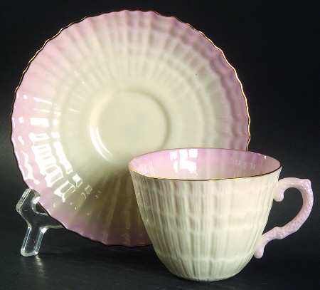 Limpet Pink (Gold Trim) Flat Cup & Saucer Set