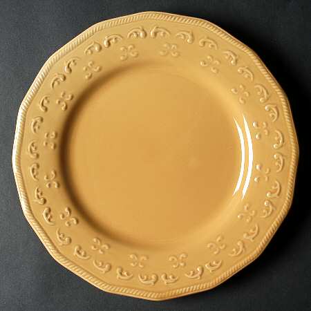 Gold Scroll by Better Homes and Gardens