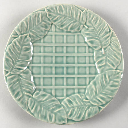 Leaf Service Celedon Salad Plate