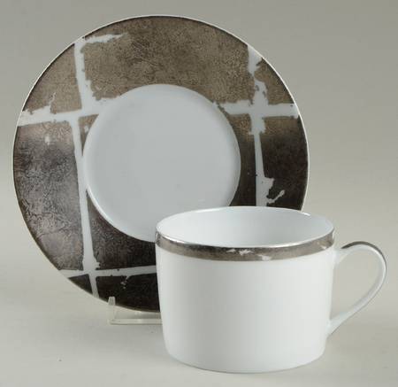 Feuille d'Argent Flat Cup & Saucer Set