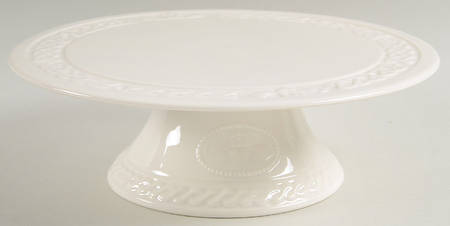 Claddagh Collection 10" Diameter Stackable Cake Stand