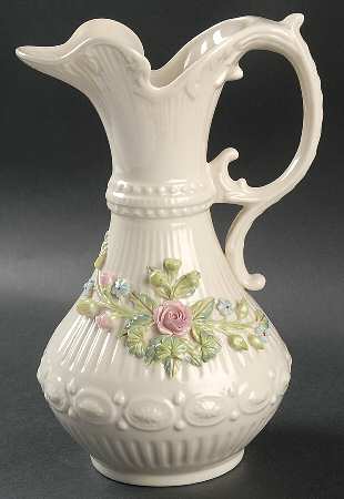Millennium 9'' Right Handled Aberdeen Vase
