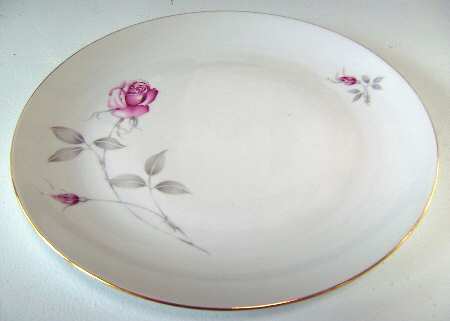 Melody (Gold Trim) by Bohemia Ceramic Works