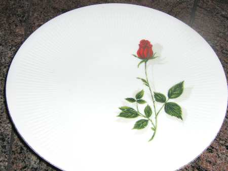 Rote Rose Dinner Plate