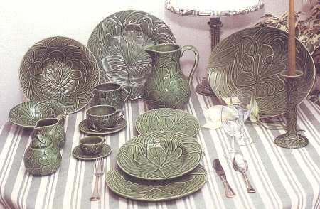 Lily Dinner Plate
