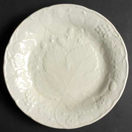 Strawberry and Grape Leaf Pale Green (Davenport) by Burgess &amp; Leigh