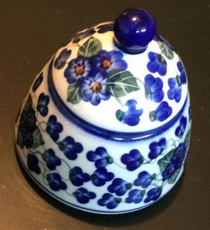 Tiny Vines (Royal Vine) Sugar Bowl & Lid