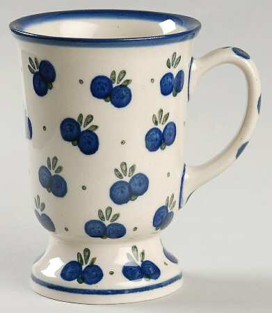 BOW49 Footed Mug