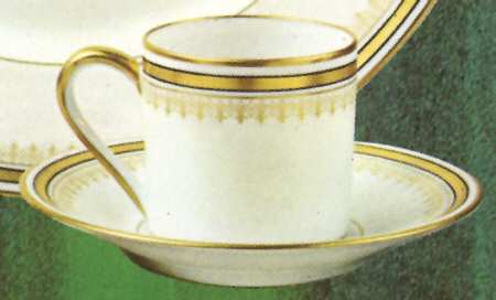 Consulat Flat Cup & Saucer Set