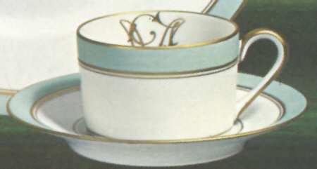 3731 Flat Cup & Saucer Set