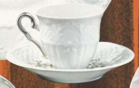 Capricio Flat Cup & Saucer Set