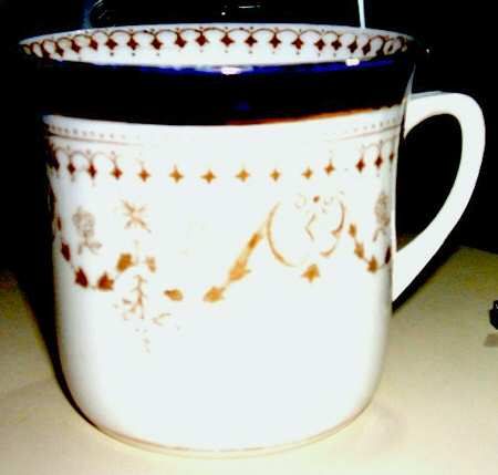 4917 by Blyth Porcelain Co