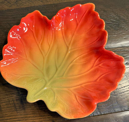 Harvest Leaf Shape Salad Plate
