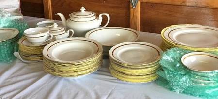 Caprice Teapot & Lid