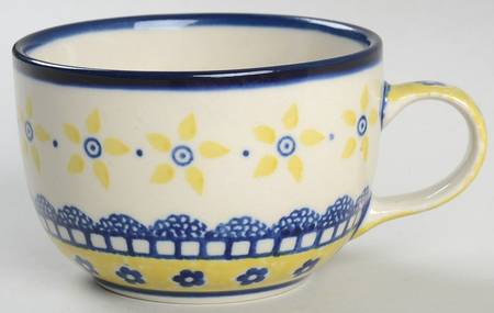 BOW72 Footed Cup