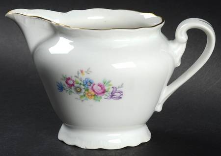 Bouquet (Small Floral, Ribbed Edge) Creamer