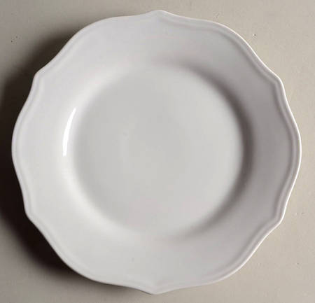 Carnaby Scalloped Salad Plate