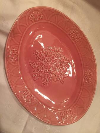 BPI2 Pink 15" Oval Serving Platter