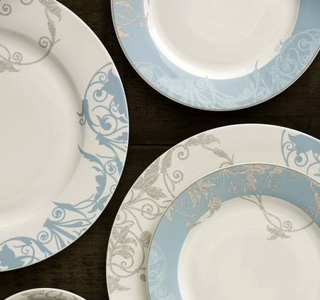 Novello by Belleek Pottery (Ireland)