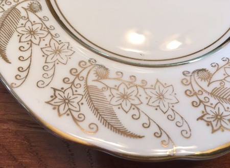 BYH10 by Blyth Porcelain Co