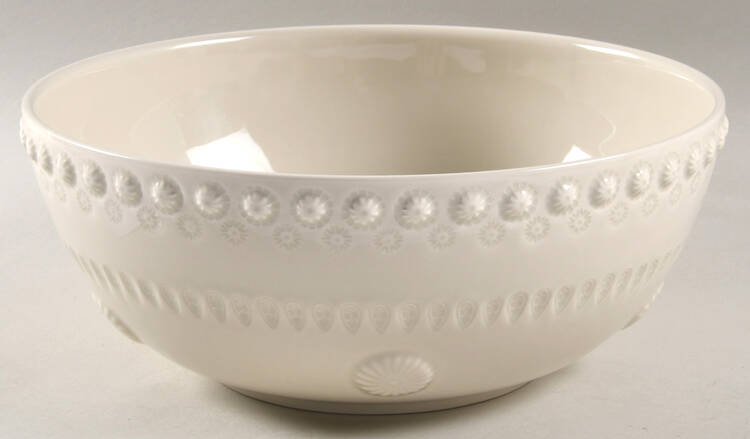 Fantasia (Fantasy) Sandy Grey 9" Salad Serving Bowl