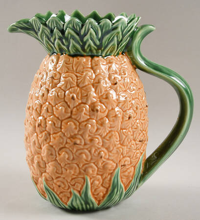 Pineapple 58 Oz Pitcher