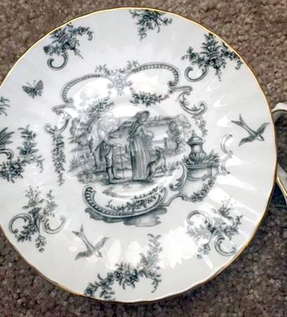 BNY13 Saucer
