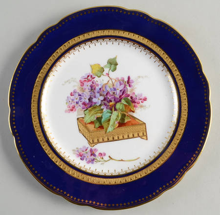 1335 Luncheon Plate