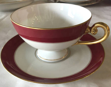 BOH334 Footed Cup & Saucer Set
