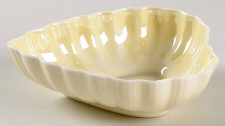 Leaf, Shell & Heart Shaped Plates 4'' Heart Shaped Bowl