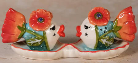 Salt & Pepper Sets Figural Salt & Pepper with Tray Set