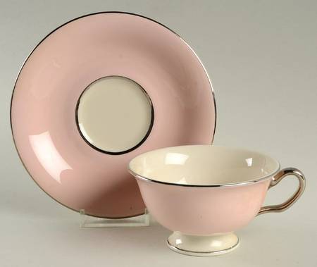 C5 Footed Cup & Saucer Set
