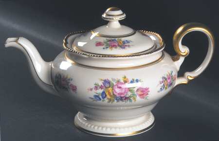 Castleton Bouquet Teapot & Lid