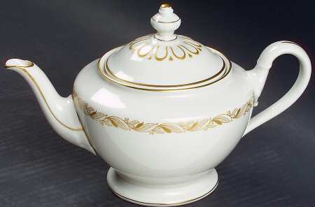 Carlton Teapot & Lid