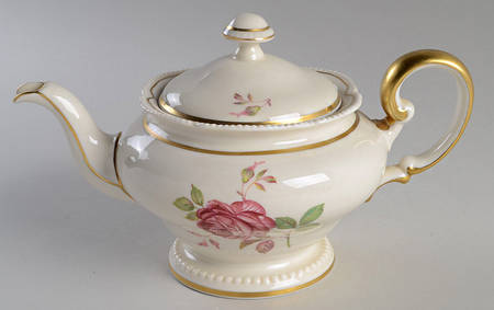 Dolly Madison Teapot & Lid