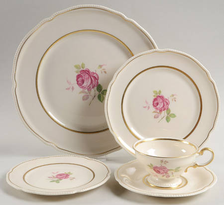 Dolly Madison 5 Piece Place Setting