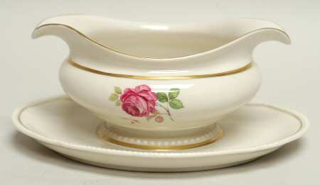 Dolly Madison Gravy Boat with Attached Underplate